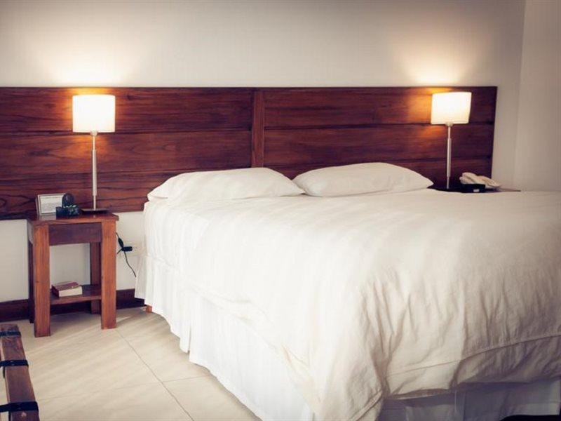 Pro Hotel Pilar  Zewnętrze zdjęcie