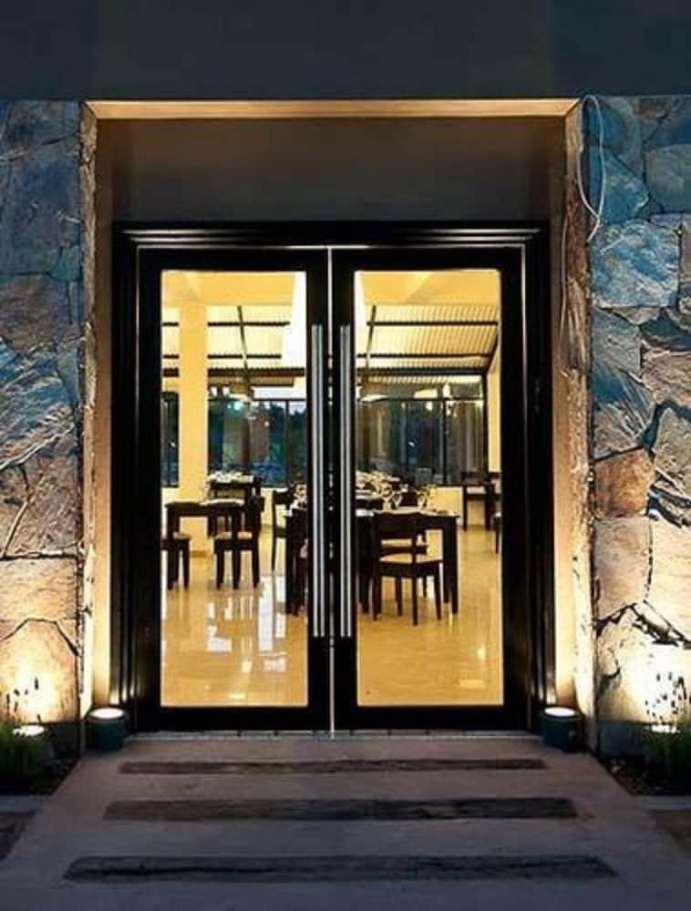 Pro Hotel Pilar  Zewnętrze zdjęcie