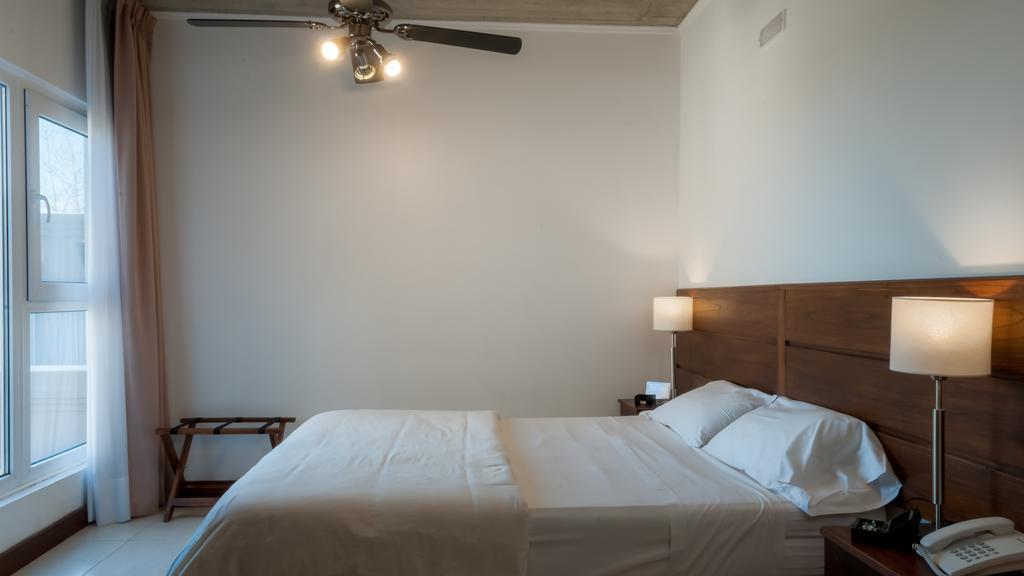 Pro Hotel Pilar  Zewnętrze zdjęcie